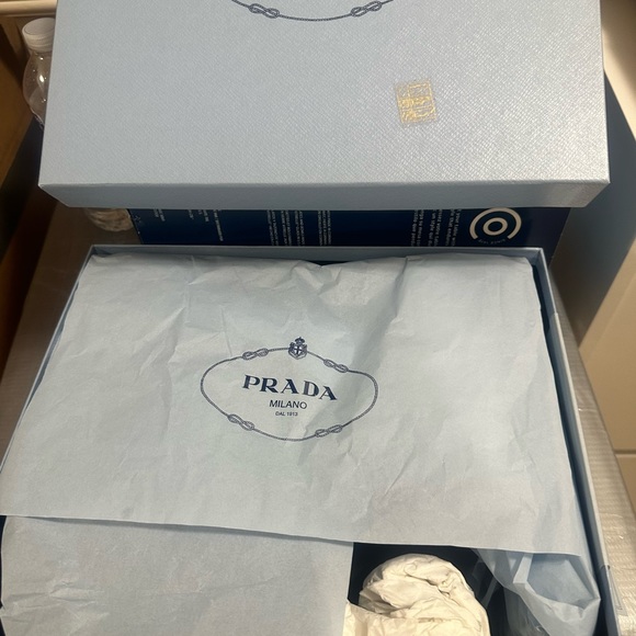Prada sneakers - Picture 7 of 8